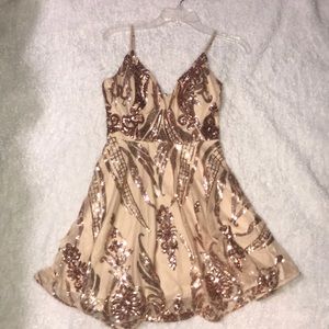 COPY - Dress windor short gold and rose gold
